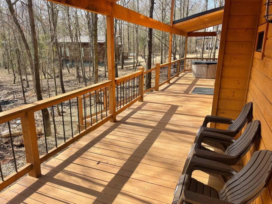 The Big Tex Luxury Cabin Is Epic Broken Bow Eksteriør billede