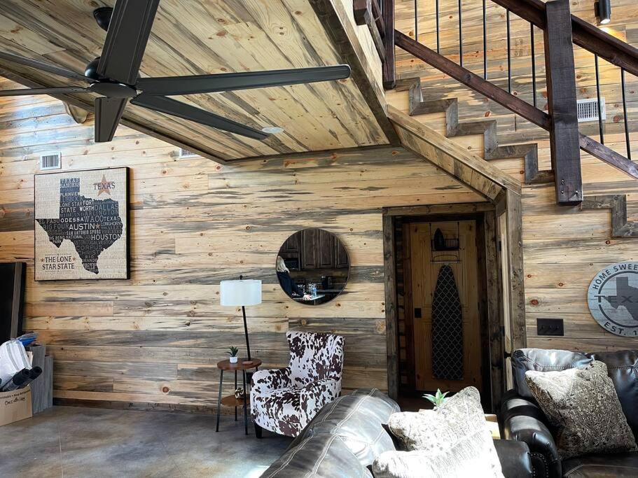 The Big Tex Luxury Cabin Is Epic Broken Bow Eksteriør billede